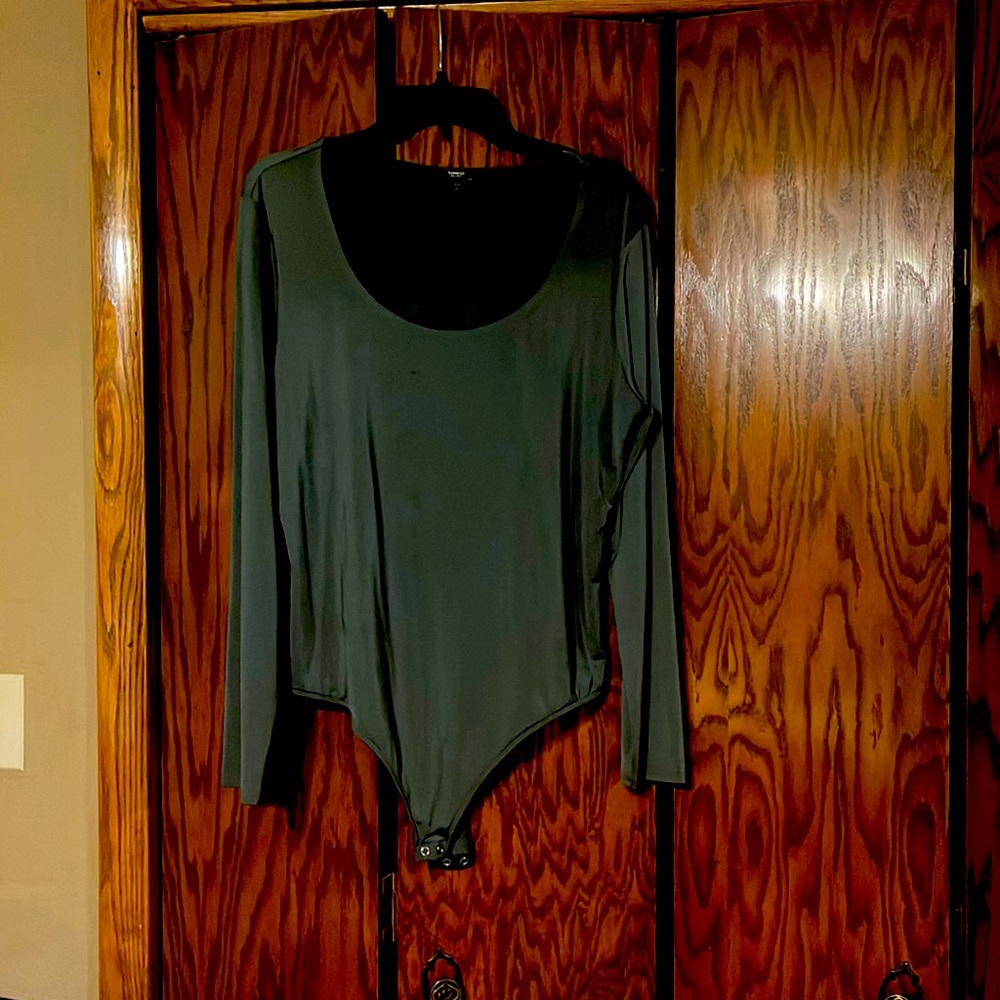 Xl green bodysuit